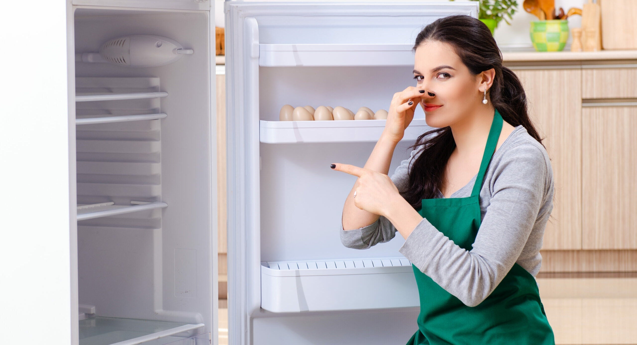 How to Clean the Inside of Your Refrigerator with Bar Keepers Friend 