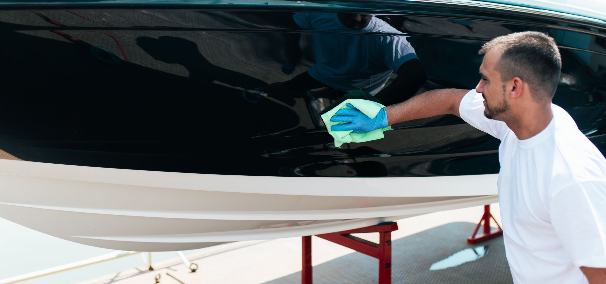 The Ultimate Boat Hull Cleaner Guide