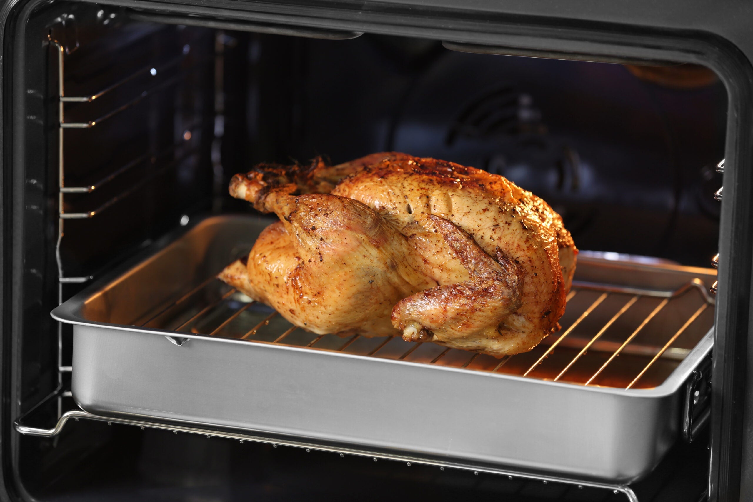How to Clean Your Turkey Roasting Pan