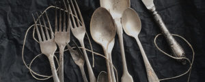 How to Clean Stainless Steel Flatware - Featured Image